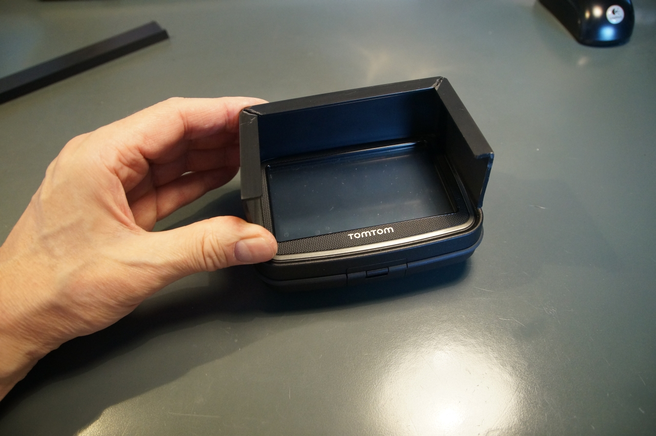 Bild  sun-visor-07 wird geladen, bitte warten...